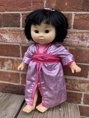 Vintage 1991 Remco America’s Kids Asian Doll Pink Kimono